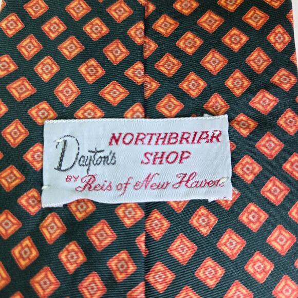 Vintage Dayton’s Northbriar Shop Tie by Reis – Dark Green Geometric 4"x54" - Picture 4 of 7